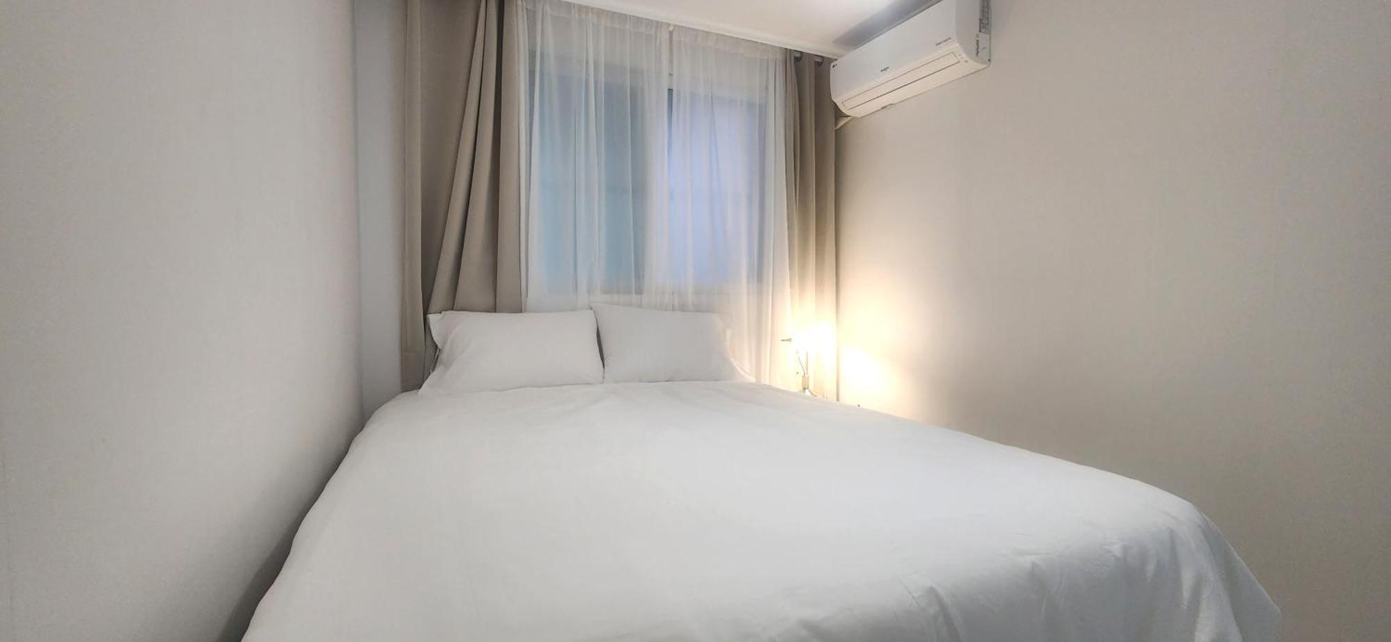 K-17 White Linen House * Seoul